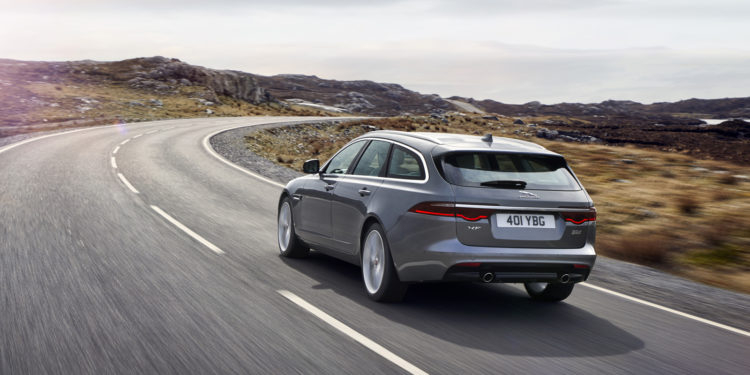 O maior cliente da Jaguar encomendou 30 Jaguar XF Sportbrake! 16