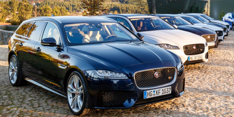 O maior cliente da Jaguar encomendou 30 Jaguar XF Sportbrake! 13