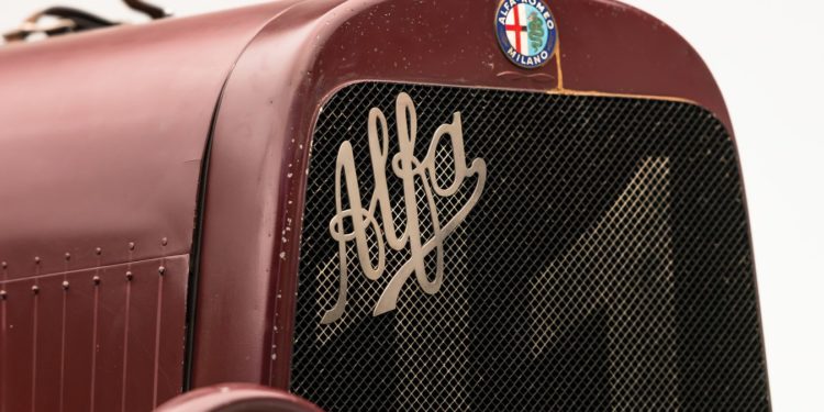 Primeiro Alfa Romeo poderá ser vendido por mais de 1 milhão! 20