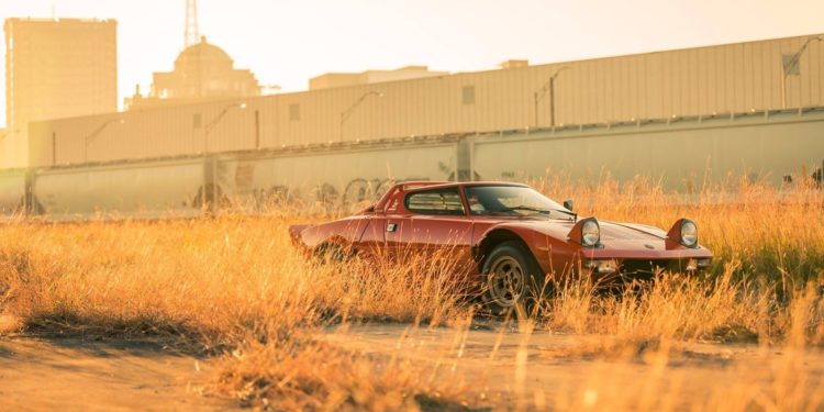 Este Lancia Stratos de 1974 vai ser vendido! 47