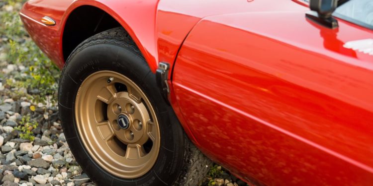 Este Lancia Stratos de 1974 vai ser vendido! 41