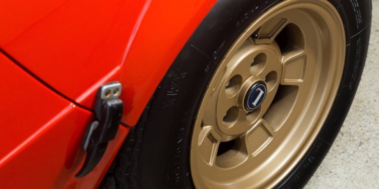 Este Lancia Stratos de 1974 vai ser vendido! 37