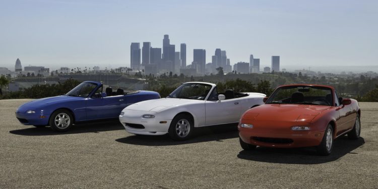Mazdas MX-5 NA restaurados a caminho do salão de Tóquio! 16
