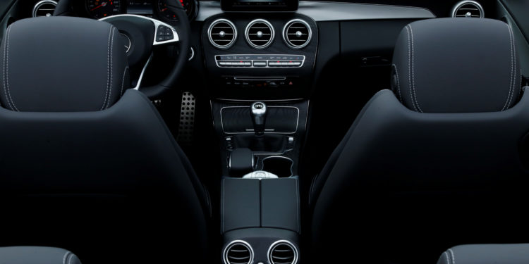 Mercedes C 180 Cabrio AMG: Exuberância de cabelos ao vento! 53