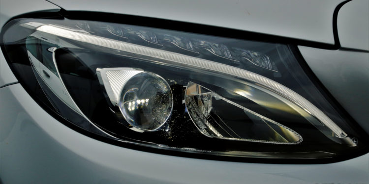 Mercedes C 180 Cabrio AMG: Exuberância de cabelos ao vento! 33