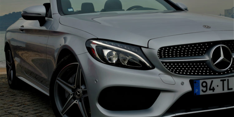 Mercedes C 180 Cabrio AMG: Exuberância de cabelos ao vento! 31