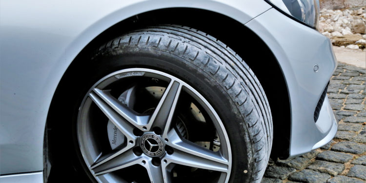 Mercedes C 180 Cabrio AMG: Exuberância de cabelos ao vento! 58