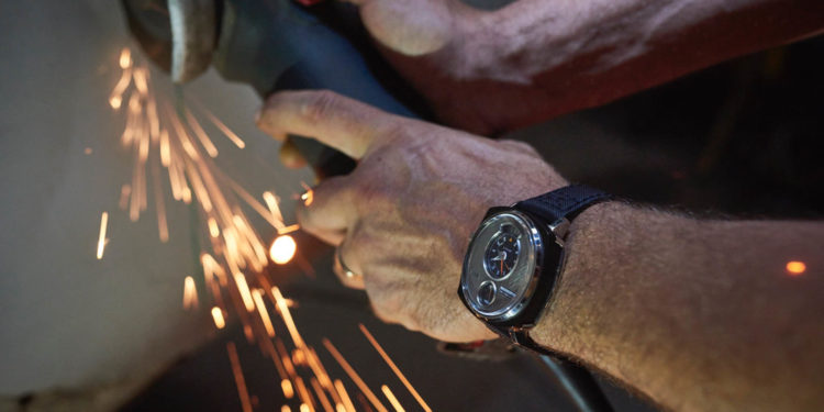 Estes relógios são feitos de Ford Mustang! 23