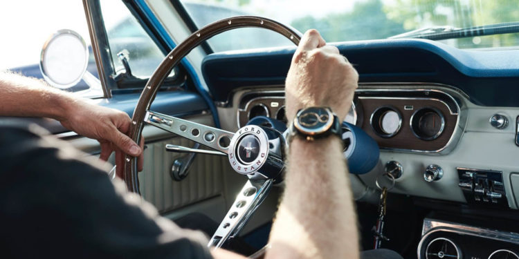 Estes relógios são feitos de Ford Mustang! 22