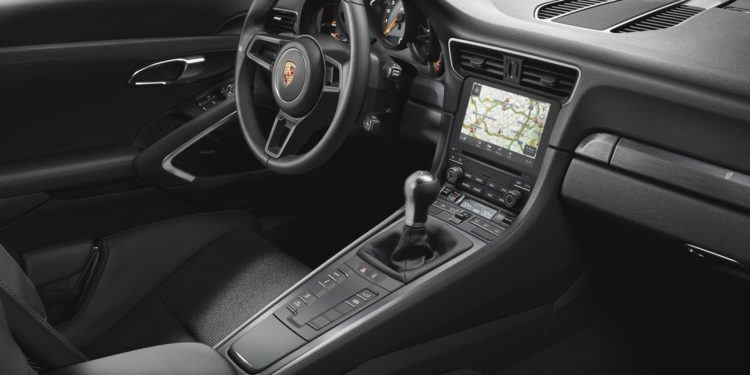 Porsche lança 911 GT3 Touring Package! 13