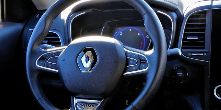 Renault Koleos Initiale Paris 2.0 dCi 4X2: Um SUV à parte! 38