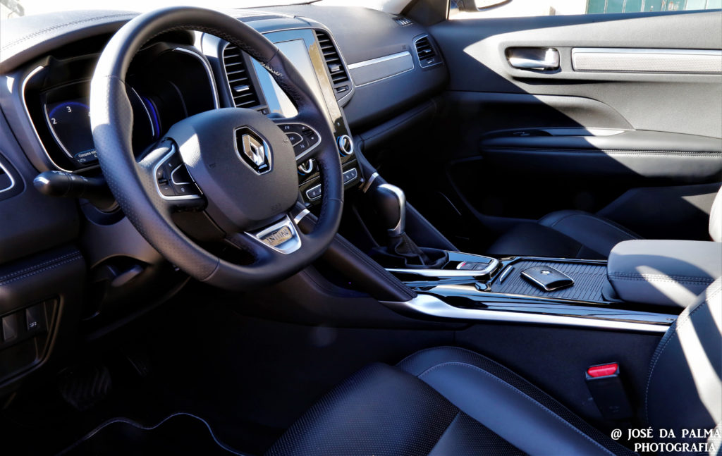Renault Koleos Initiale Paris 2.0 dCi 4X2: Um SUV à parte! 22