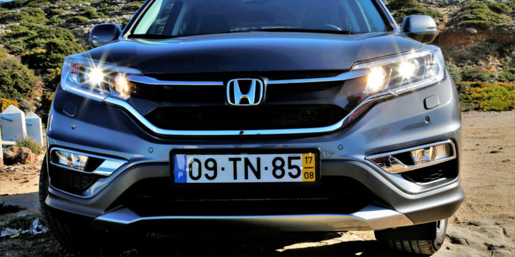 Honda CR-V 1.6 I-DTEC: Espaçoso e Equilibrado! 51