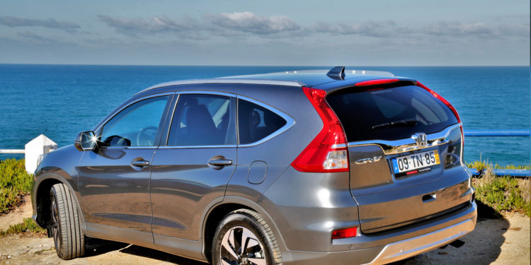 Honda CR-V 1.6 I-DTEC: Espaçoso e Equilibrado! 45