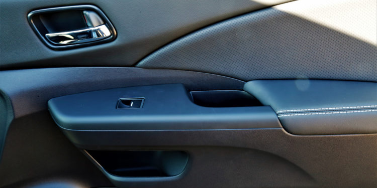 Honda CR-V 1.6 I-DTEC: Espaçoso e Equilibrado! 39