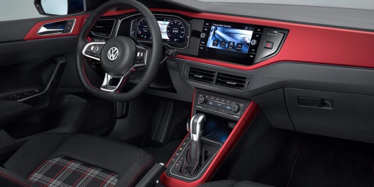 Novo Volkswagen Polo GTI é o mais potente de sempre! 24