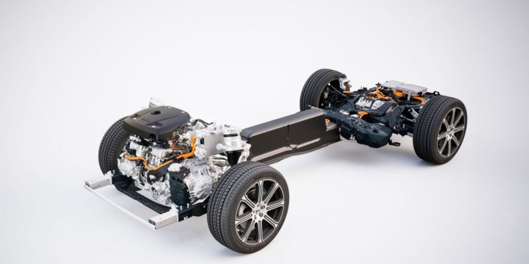 Volvo entrega automóveis autónomos a famílias Suecas! 28