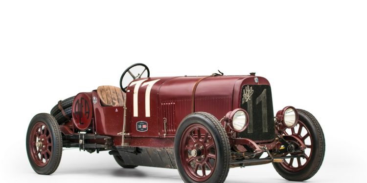 Primeiro Alfa Romeo poderá ser vendido por mais de 1 milhão! 17