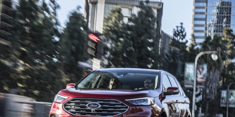 Ford revela Edge ST! 16