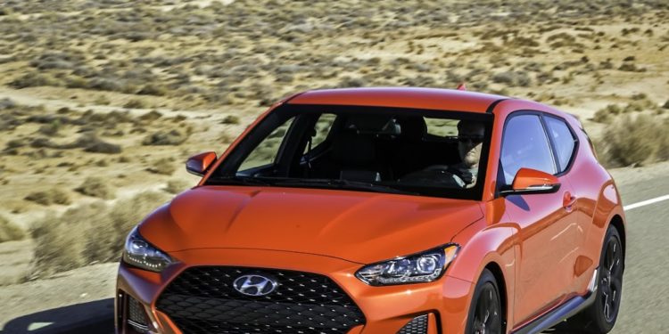 Hyundai revela Veloster no salão de Detroit! 45