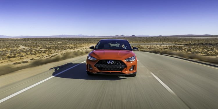 Hyundai revela Veloster no salão de Detroit! 42