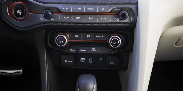 Hyundai revela Veloster no salão de Detroit! 31