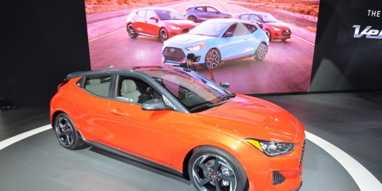 Hyundai revela Veloster no salão de Detroit! 70