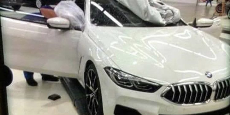 Este é o BMW Série 8! 14