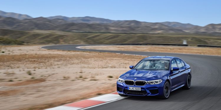 BMW M5 Competition Package inicia produção em Abril! 15