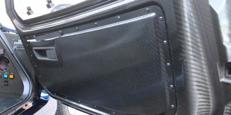 Poderá este Jaguar XJR-15 passar o meio milhão de Euros? 27