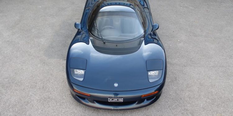 Poderá este Jaguar XJR-15 passar o meio milhão de Euros? 13