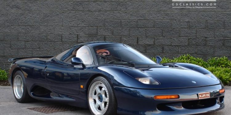 Poderá este Jaguar XJR-15 passar o meio milhão de Euros? 34