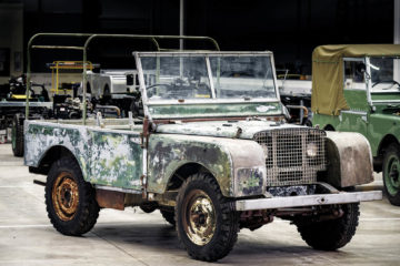 A Land Rover está a restaurar o primeiro Defender! 15