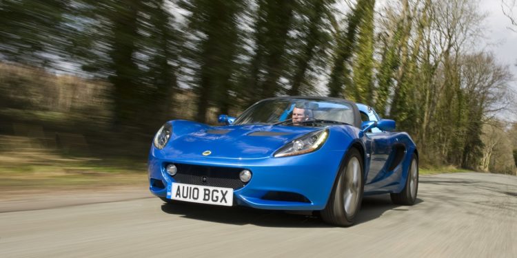 Lotus vai lançar 2 novos desportivos em 2020! 18
