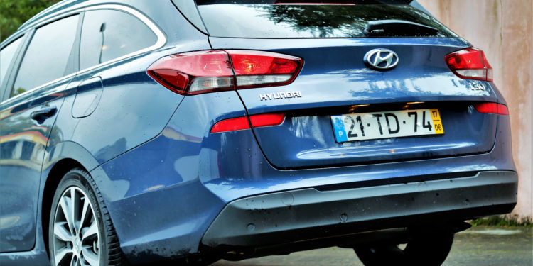 Hyundai i30 SW 1.4 T-GDI DCT 7: Um "N" disfarçado de familiar? 37