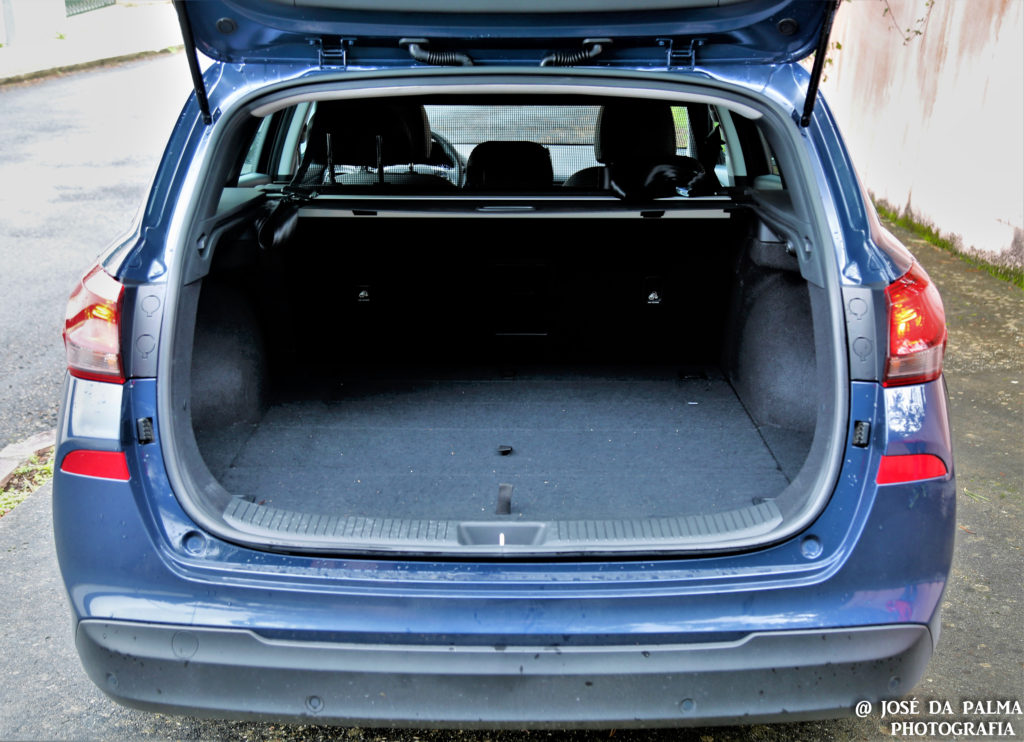 Hyundai i30 SW 1.4 T-GDI DCT 7: Um "N" disfarçado de familiar? 19