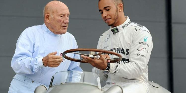 Stiriling Moss "afasta-se" do automobilismo aos 88 anos! 14