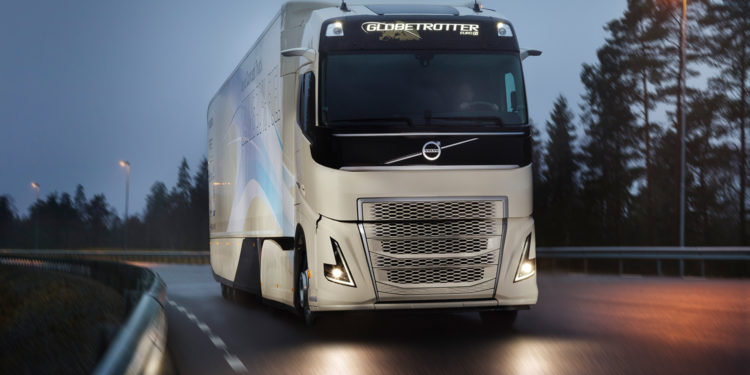 Volvo: Proposta eléctrica chega aos camiões em 2019! 15