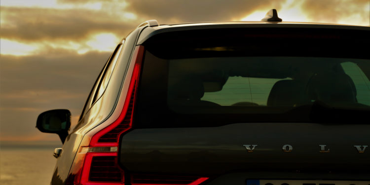 Volvo XC60 D4 AWD Momentum: Ao volante do automóvel mais seguro do segmento! 73