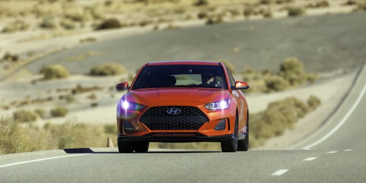 Hyundai revela Veloster no salão de Detroit! 20