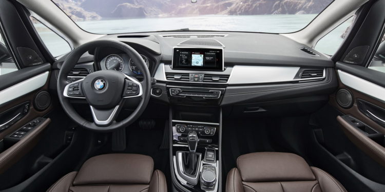 BMW Série 2 Active Tourer e Gran Tourer recebe restyling! 82 BMW Série 2 Active Tourer e Gran Tourer recebe restyling! 82