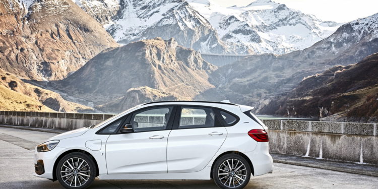 BMW Série 2 Active Tourer e Gran Tourer recebe restyling! 76 BMW Série 2 Active Tourer e Gran Tourer recebe restyling! 76