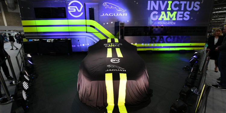 A Jaguar desenvolveu F-Type SVR GT4 com um propósito especial! 15