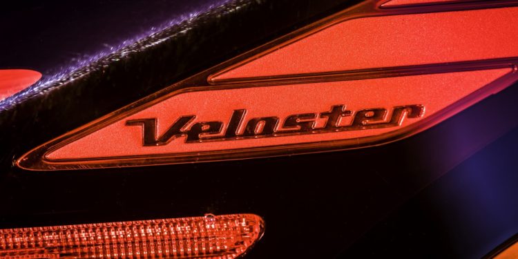 Hyundai revela Veloster no salão de Detroit! 25
