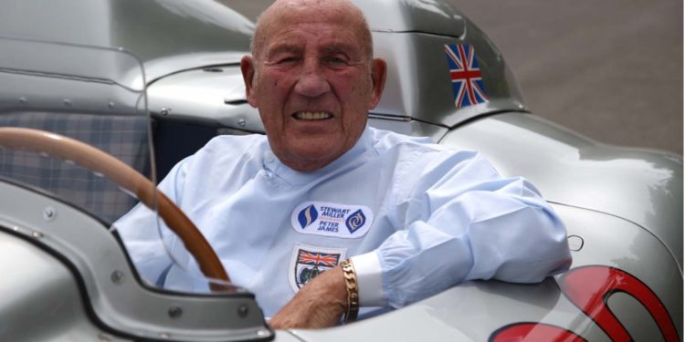 Stiriling Moss "afasta-se" do automobilismo aos 88 anos! 15