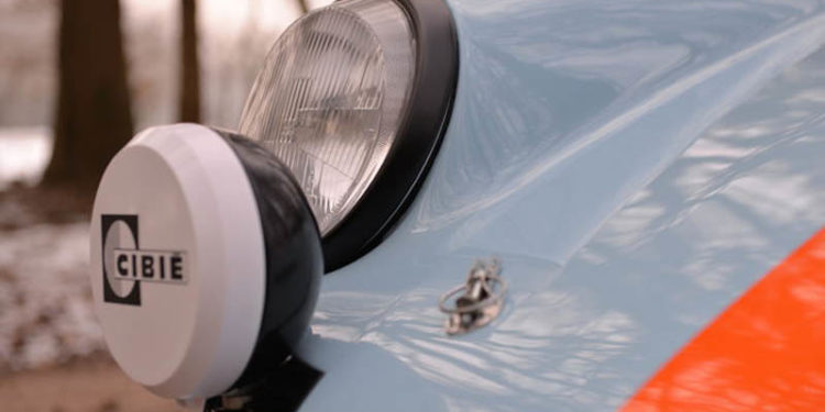 Este Porsche 911 de 1970 com as cores da Gulf vai a leilão! 31