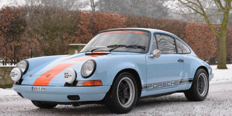 Este Porsche 911 de 1970 com as cores da Gulf vai a leilão! 21