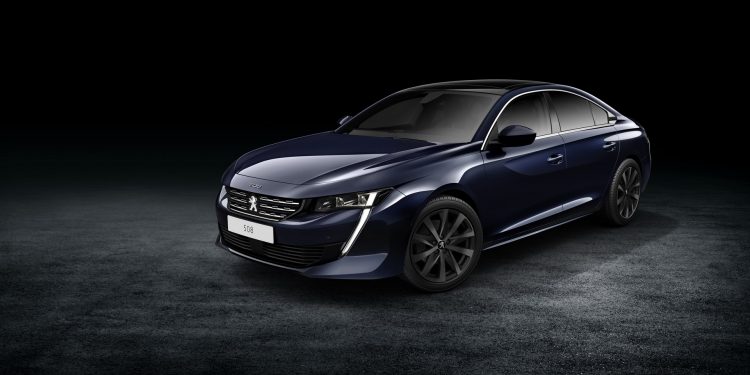 Este é o novo Peugeot 508! 48