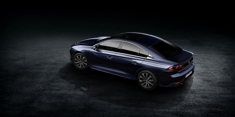 Este é o novo Peugeot 508! 52