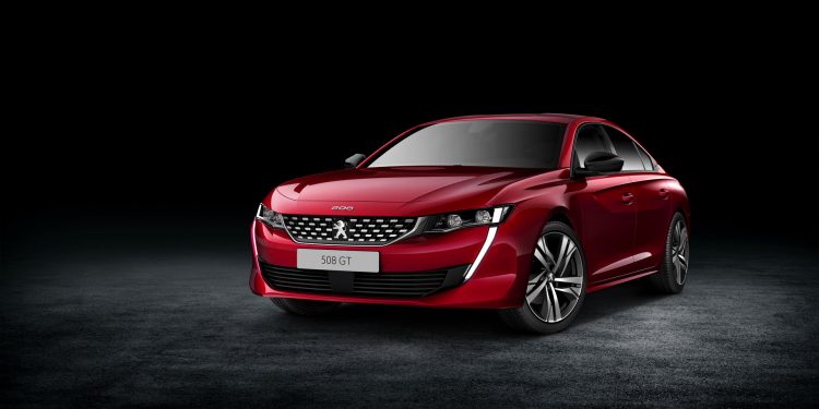 Este é o novo Peugeot 508! 36